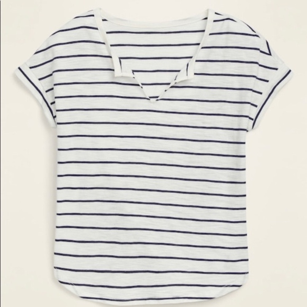 NWT OLD NAVY blue and white stripped v-neck